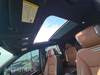 2023 GMC Yukon Denali Ultimate 5SB - miniatura 8