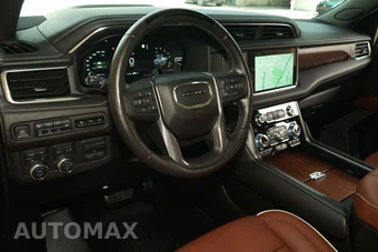2023 GMC Yukon Denali Ultimate 5SB - miniatura 2