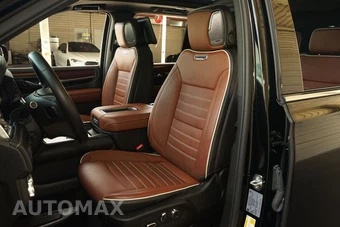 2023 GMC Yukon Denali Ultimate 5SB - miniatura 3