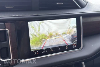 2023 GMC Yukon Denali Ultimate 5SB - miniatura 9