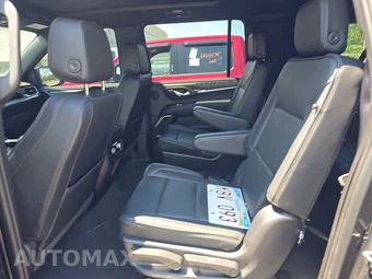 2023 GMC Yukon Denali XL - miniatura 13