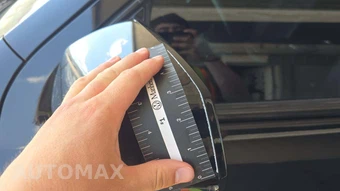 2023 GMC Yukon Denali XL - miniatura 19