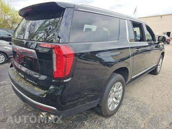 2023 GMC Yukon Denali XL - miniatura 3