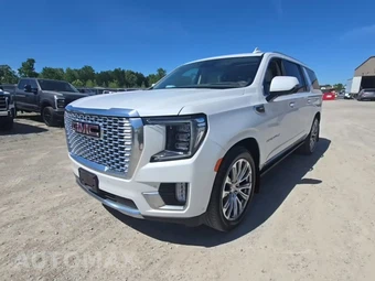 2023 GMC Yukon Denali XL