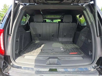 2023 GMC Yukon Denali XL - miniatura 15