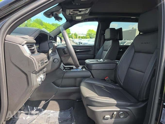 2023 GMC Yukon Denali XL - miniatura 6