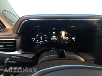 2023 GMC Yukon Denali XL 5SA - miniatura 12