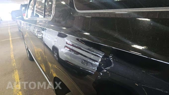 2023 GMC Yukon Denali XL 5SA - miniatura 33