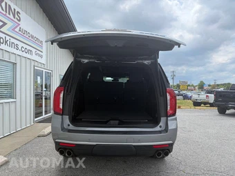 2023 GMC Yukon Denali XL 5SA - miniatura 8