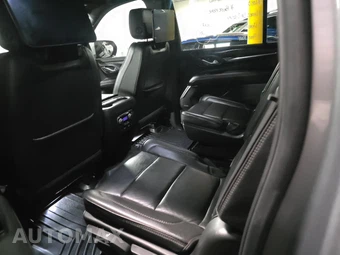 2023 GMC Yukon Denali XL 5SA - miniatura 19