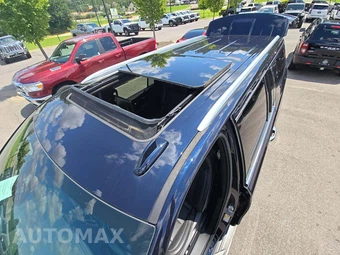 2023 GMC Yukon Denali XL 5SA - miniatura 9