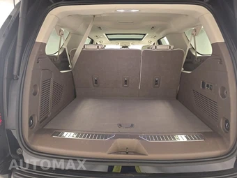 2023 GMC Yukon Denali XL 5SA - miniatura 17