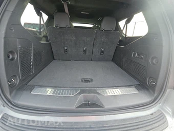 2023 GMC Yukon Denali XL 5SA - miniatura 24