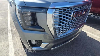 2023 GMC Yukon Denali XL 5SA - miniatura 26