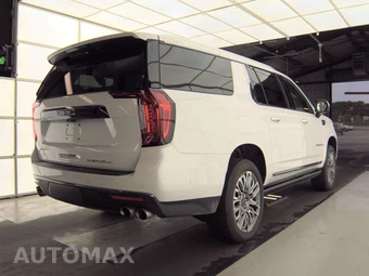 2023 GMC Yukon Denali XL Ultimate 5SB - miniatura 4