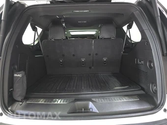 2023 GMC Yukon Denali XL Ultimate 5SB - miniatura 17