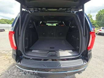 2023 GMC Yukon Denali XL Ultimate 5SB - miniatura 15