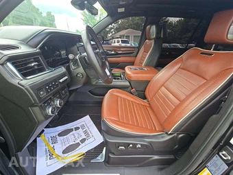 2023 GMC Yukon Denali XL Ultimate 5SB - miniatura 6