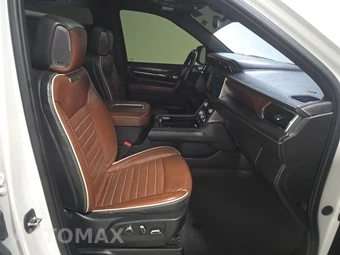 2023 GMC Yukon Denali XL Ultimate 5SB - miniatura 8