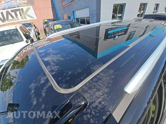 2023 GMC Yukon SLT - miniatura 12