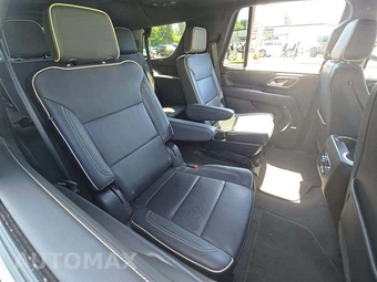 2023 GMC Yukon SLT - miniatura 17