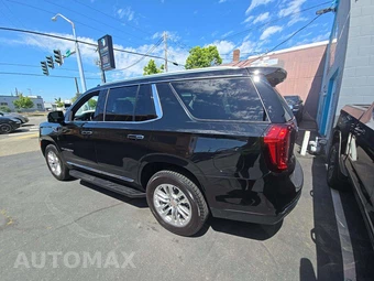 2023 GMC Yukon SLT - miniatura 2