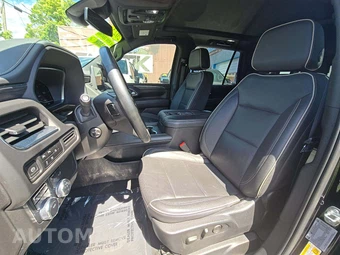 2023 GMC Yukon SLT - miniatura 6