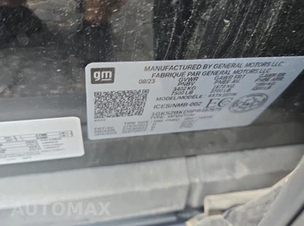 2023 GMC Yukon SLT - miniatura 18