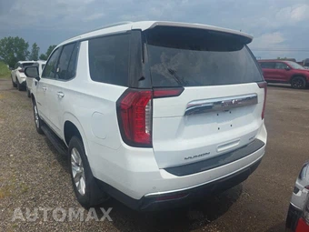 2023 GMC Yukon SLT - miniatura 5