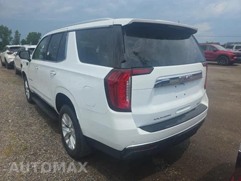 2023 GMC Yukon SLT - miniatura 6
