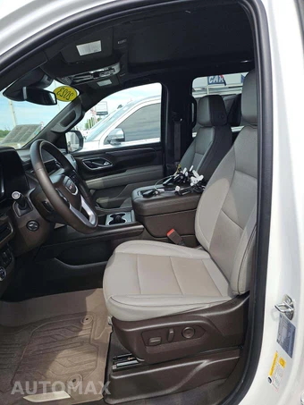2023 GMC Yukon SLT - miniatura 6