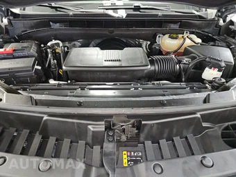 2023 GMC Yukon SLT 4SA - miniatura 16