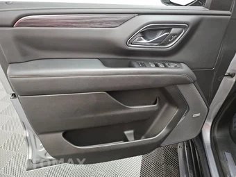 2023 GMC Yukon SLT 4SA - miniatura 9