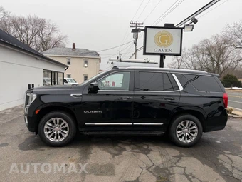 2023 GMC Yukon SLT 4SA - miniatura 4