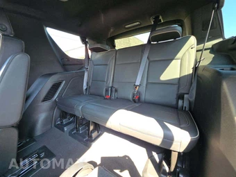 2023 GMC Yukon SLT 4SA - miniatura 14