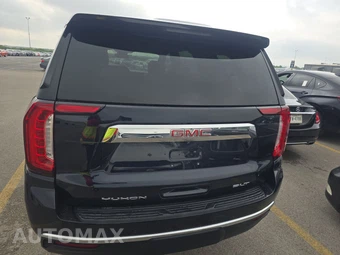 2023 GMC Yukon SLT 4SA - miniatura 5