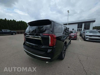 2023 GMC Yukon SLT 4SA - miniatura 3