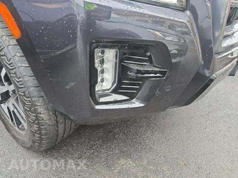 2023 GMC Yukon XL AT4 4SB