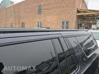 2023 GMC Yukon XL AT4 4SB - miniatura 5