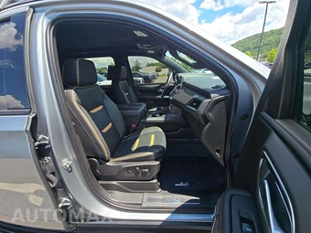 2023 GMC Yukon XL AT4 4SB - miniatura 16