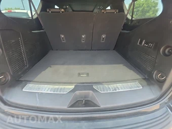 2023 GMC Yukon XL AT4 4SB - miniatura 17