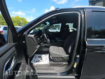 2023 GMC Yukon XL SLE 3SA - miniatura 3