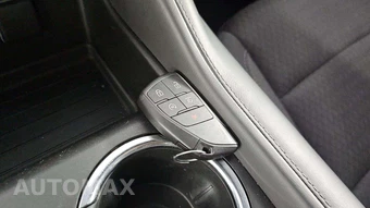 2023 GMC Yukon XL SLE 3SA - miniatura 18