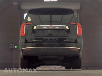 2023 GMC Yukon XL SLT - miniatura 7