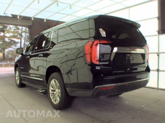 2023 GMC Yukon XL SLT - miniatura 8