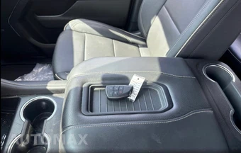 2023 GMC Yukon XL SLT 4SA - miniatura 20