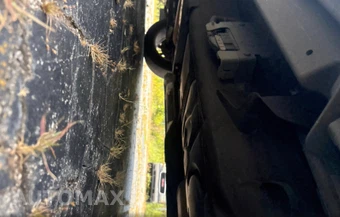 2023 GMC Yukon XL SLT 4SA - miniatura 24