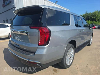 2023 GMC Yukon XL SLT 4SA - miniatura 3