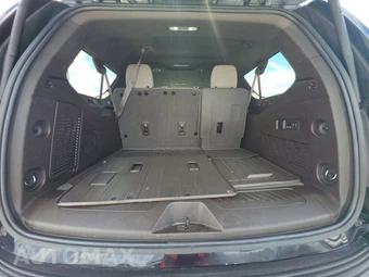 2023 GMC Yukon XL SLT 4SA - miniatura 17