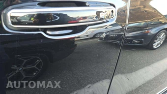 2023 GMC Yukon XL SLT 4SA - miniatura 30